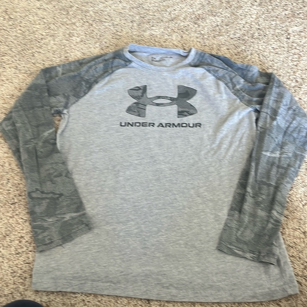 Under Armour, long sleeve loose fit shirt xl cotton